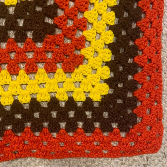 Vintage Fall Autumn Handmade Knit Afghan Blanket - Picture 7 of 7